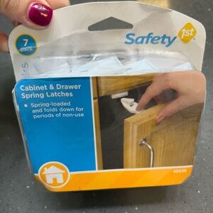 White Cabinet & Drawer Spring Latches